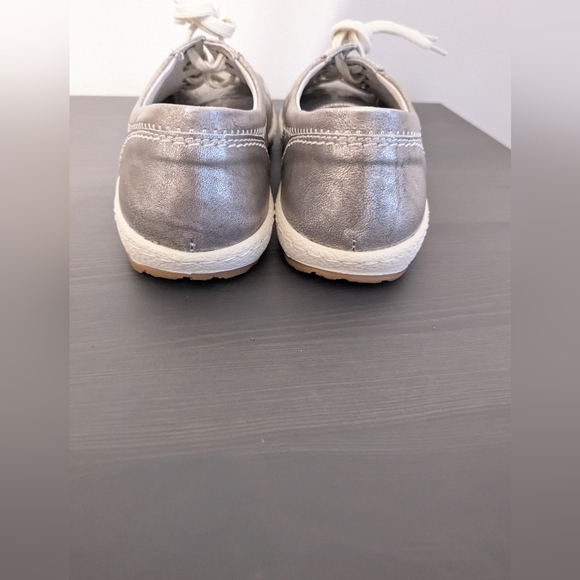 Josef Seibel Silver Sneakers for Women - Picture 2 of 7